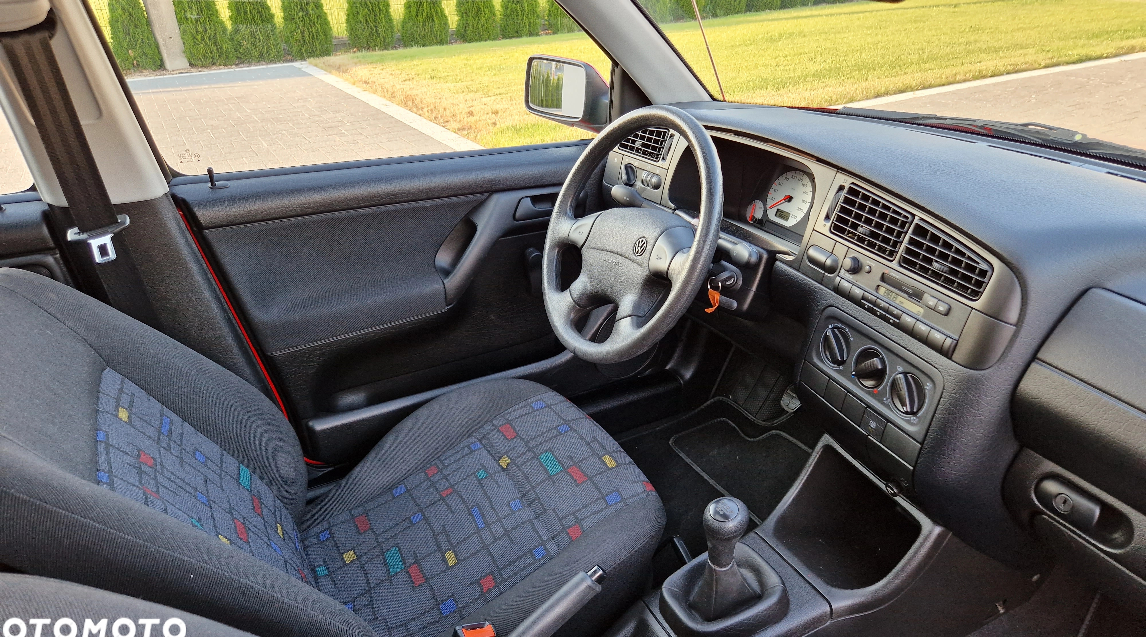 Volkswagen Golf cena 16500 przebieg: 86000, rok produkcji 1997 z Chełmża małe 781